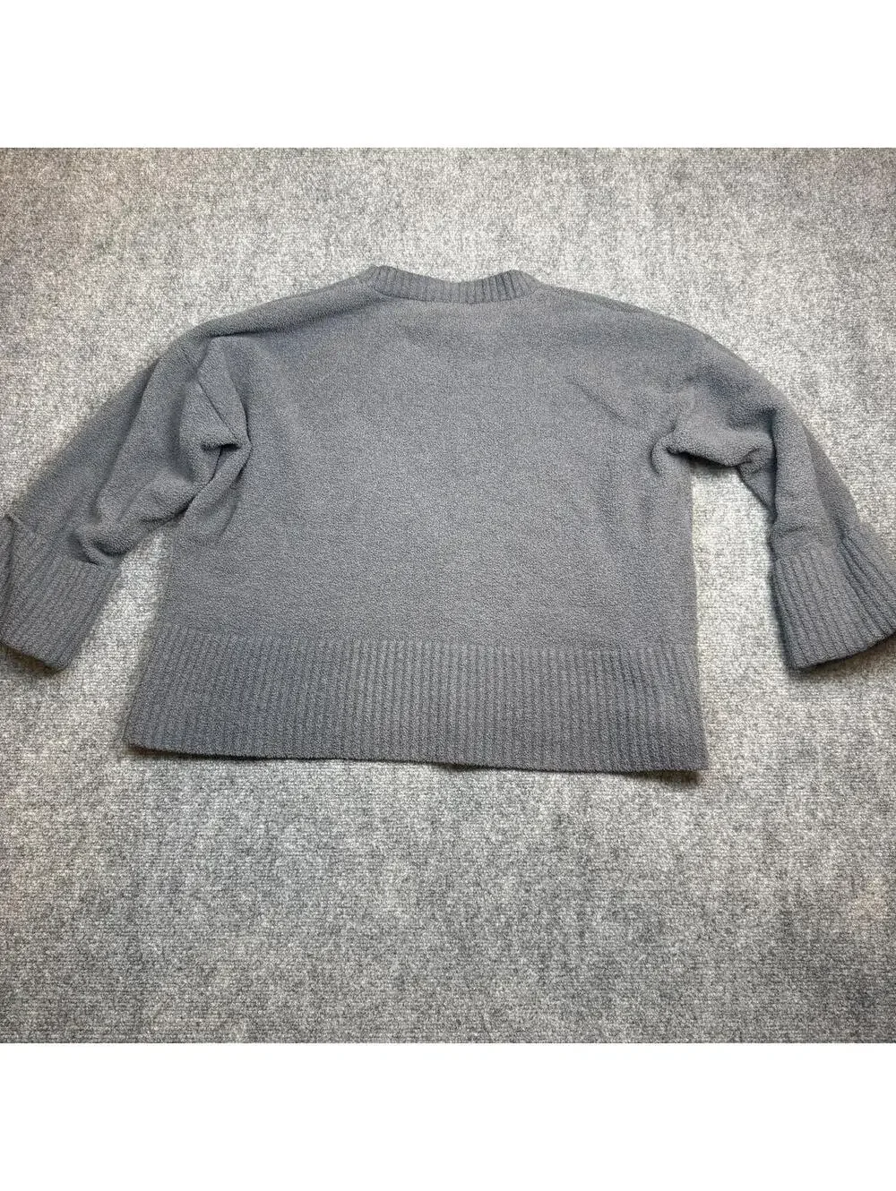 Anrabess Gray ribbed knit sweater with a relaxed fit size small